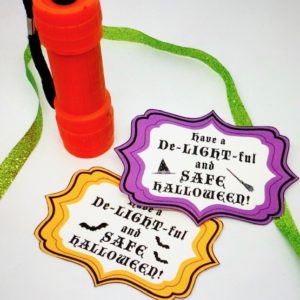 Halloween Flashlight Favor Tags